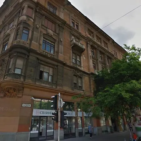 Downtown Szent Istvan Apartment